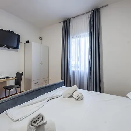 Garden 21 Durrës