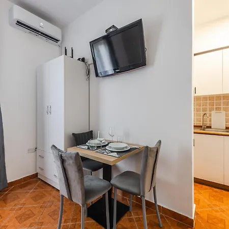 Appartamento Garden 21 Durrës