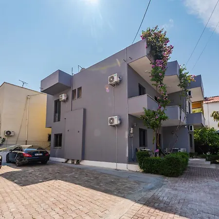 Garden 21 * Durres